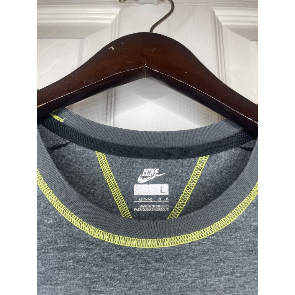 Vintage 2000s L Nike Gray “West 4th Street Streetball” Tee Y2K Athletic T-Shirt - Picture 3 of 10
